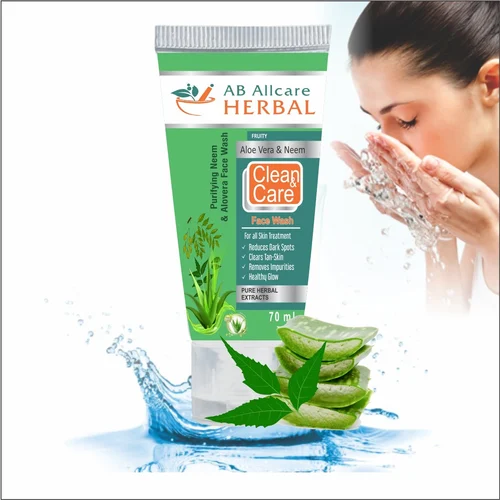 Clean & Care Face Wash